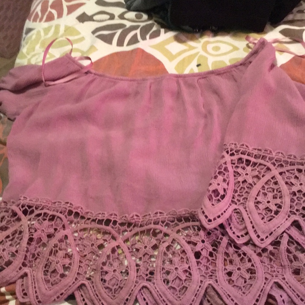 Long sleeve crop top